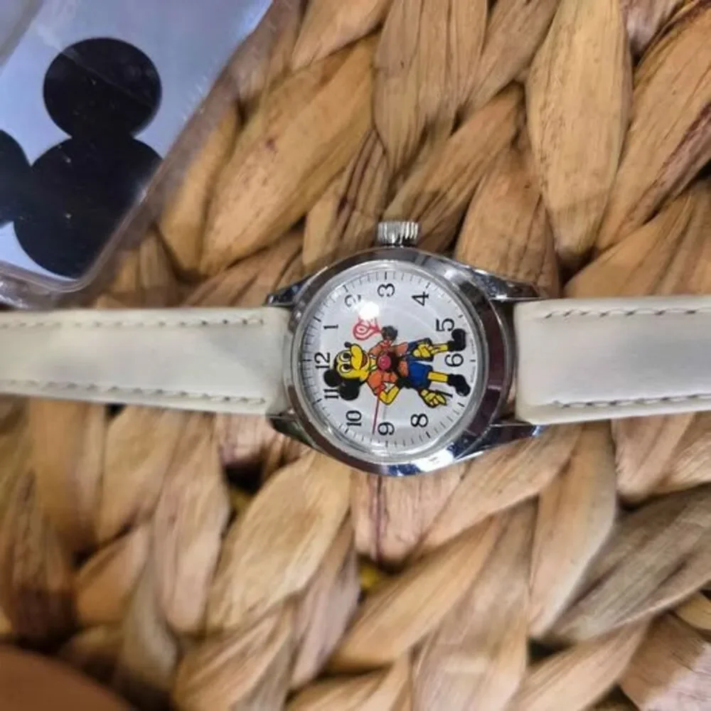 Disney Mickey Mouse Wristwatch